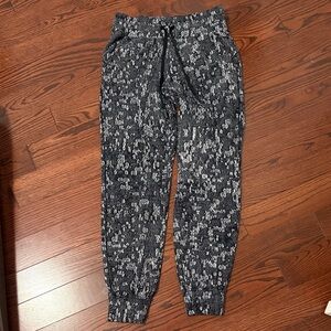 Lululemon Ready to Rulu Joggers Pants
